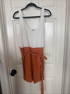 Women’s Romper size XL